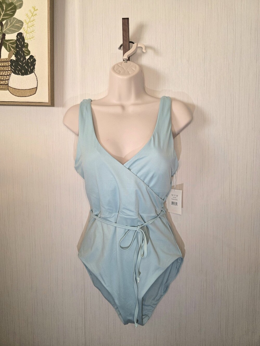 Andie Swim Belmar One-Piece swimsuit in a Cabana Blue colorway, size Medium
